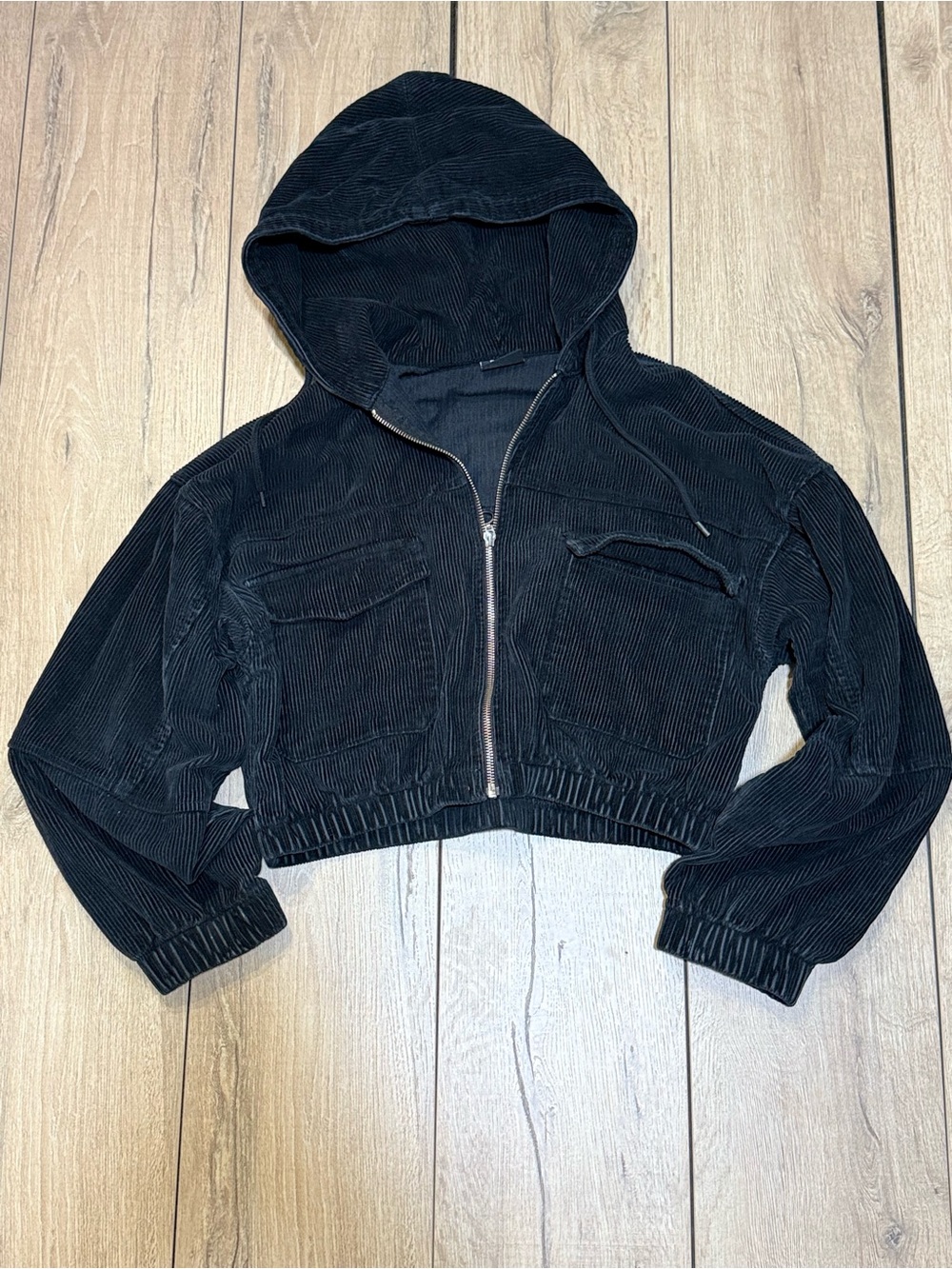 Urban Outfitters Black Corduroy Jacket Cropped Hooded Zip Up BDG Small - Picture 10 of 15